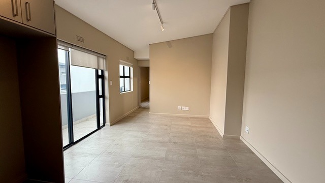 To Let 1 Bedroom Property for Rent in Table View Western Cape